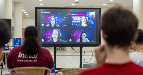 Iniciativa marca início de uma série de ações voltadas à qualificação da formação de mulheres na área.