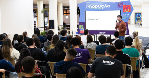 Evento reúne palestras, workshops e minicursos com atividades sobre carreira, negócios, algoritmos e tomada de decisão.