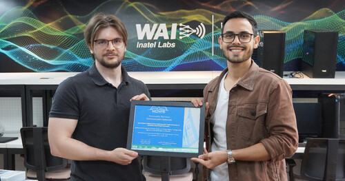 Pesquisa desenvolvida por alunos e doutorando é reconhecida por contribuição em redes de comunicação e sistemas sem fio.